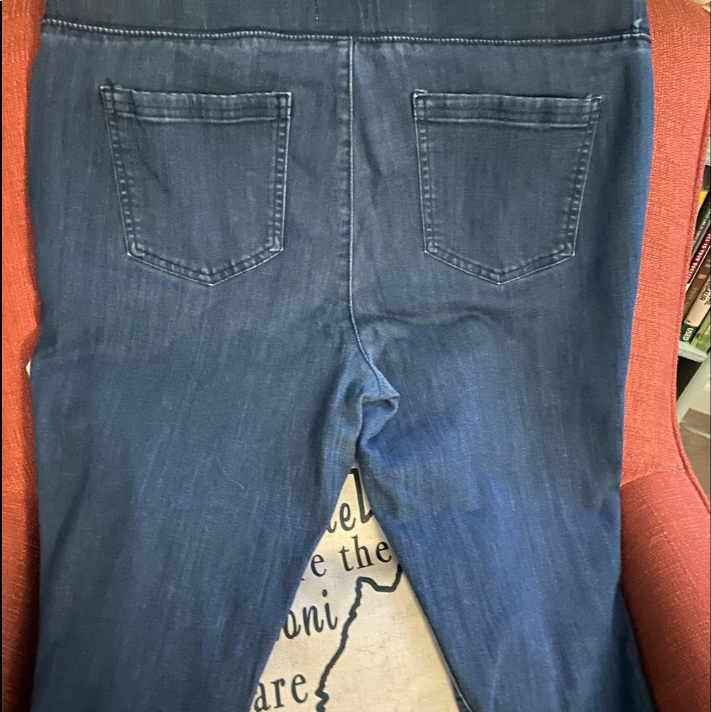 St Johns Bay Capri jeans